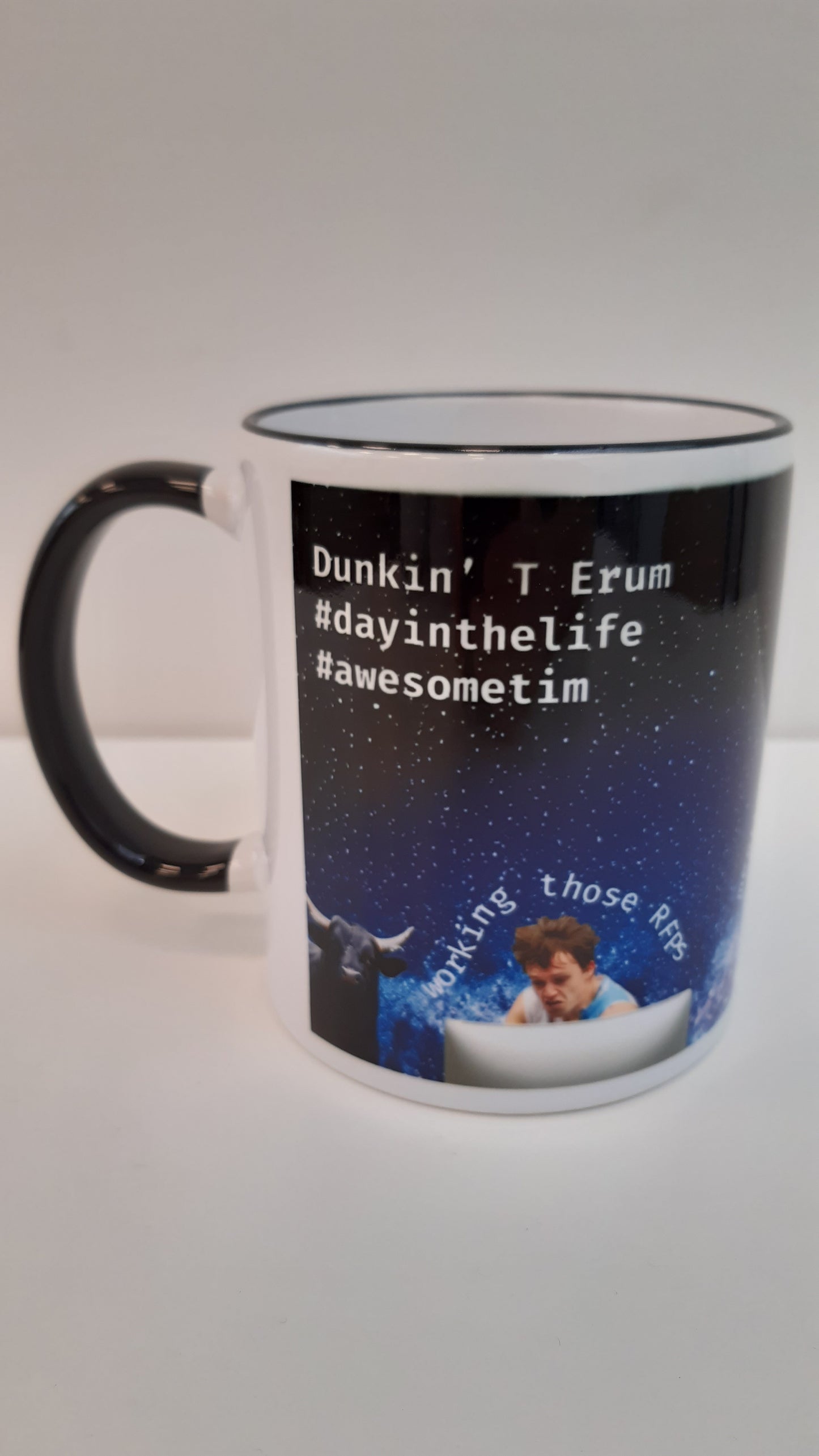 Dunkin' T Erum mug